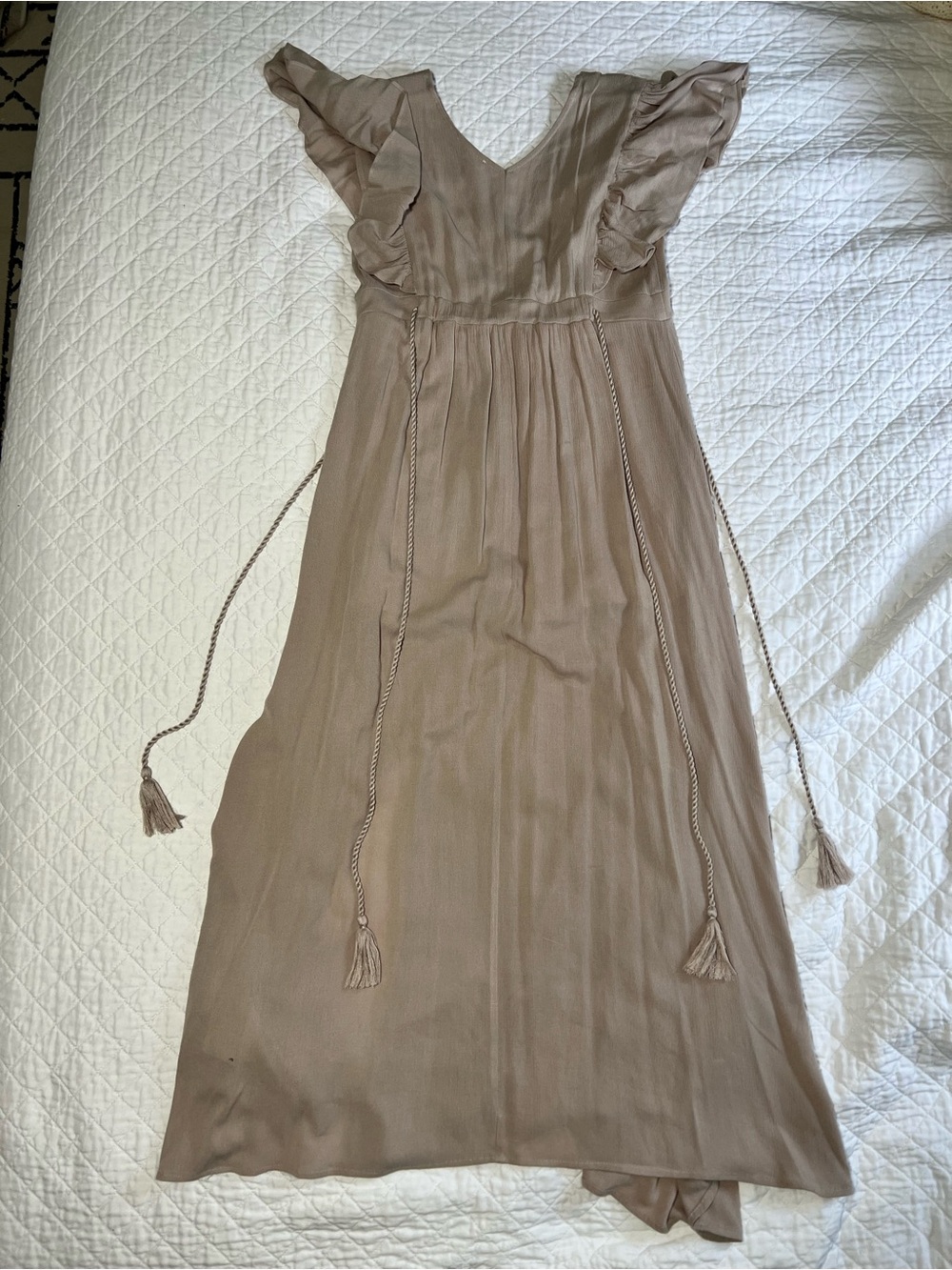 Baltic Born Taupe Beige Ruffle Shoulder V-Neck Tie Waist Maxi Dress Size M